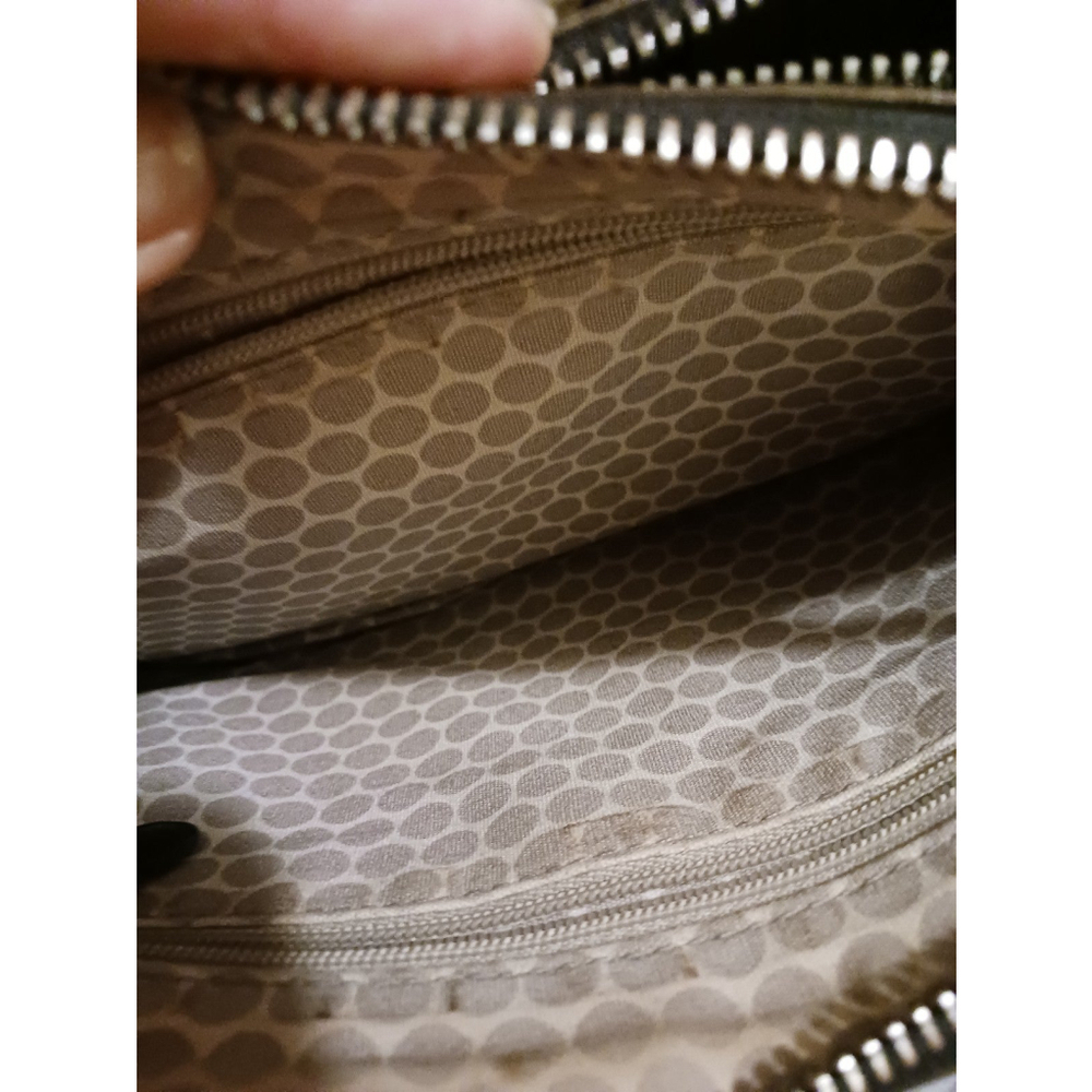 Crossbody Bag - Picture 4 of 5